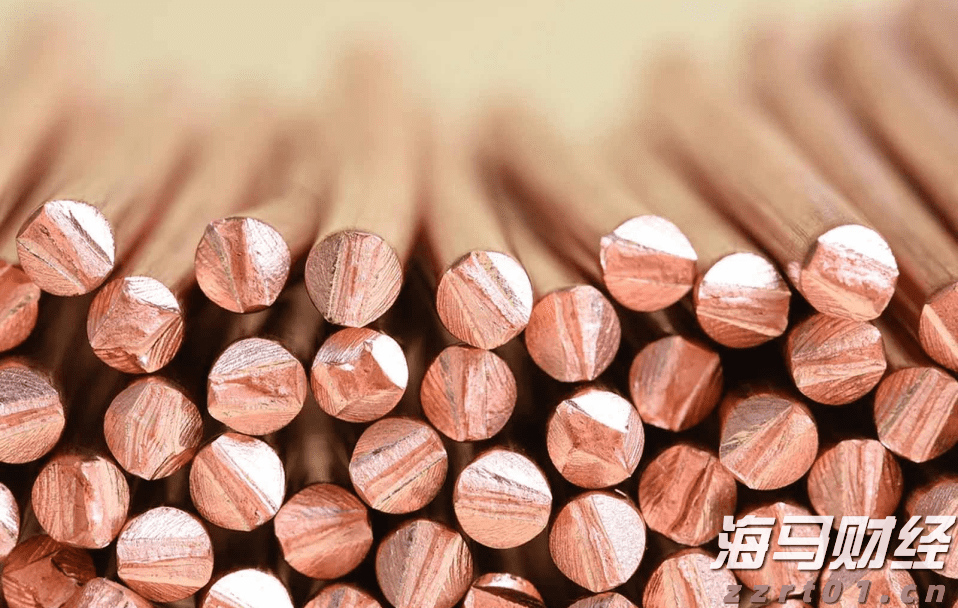 作家何武豪妙笔抒写乡土情  美丽乡村入题来